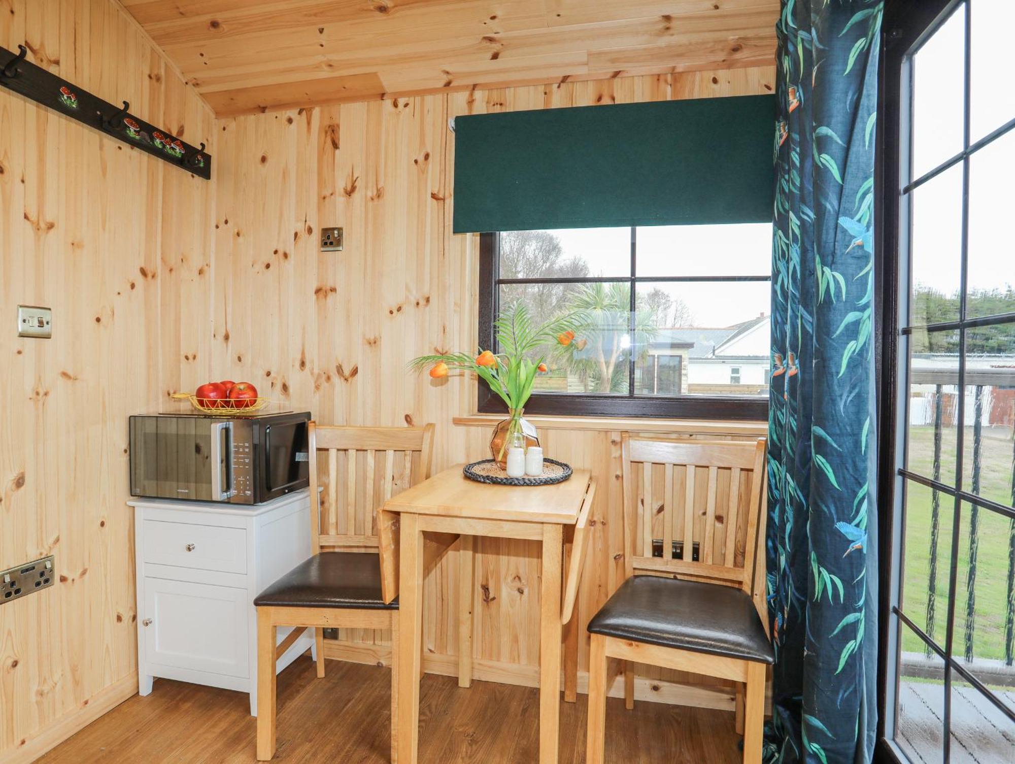Tal Sarn Shepherd Hut Llanfairpwllgwyngyll Bagian luar foto