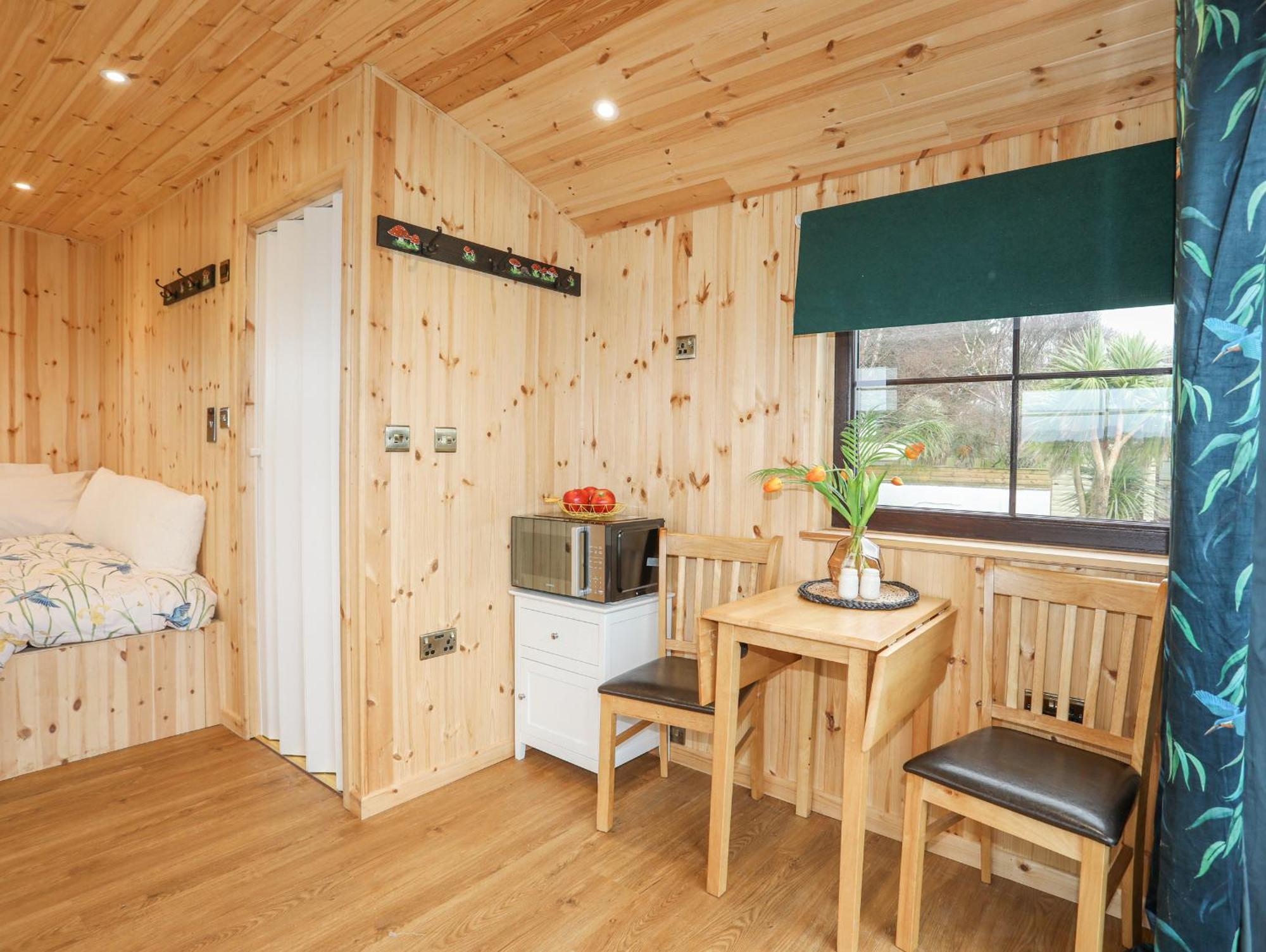 Tal Sarn Shepherd Hut Llanfairpwllgwyngyll Bagian luar foto